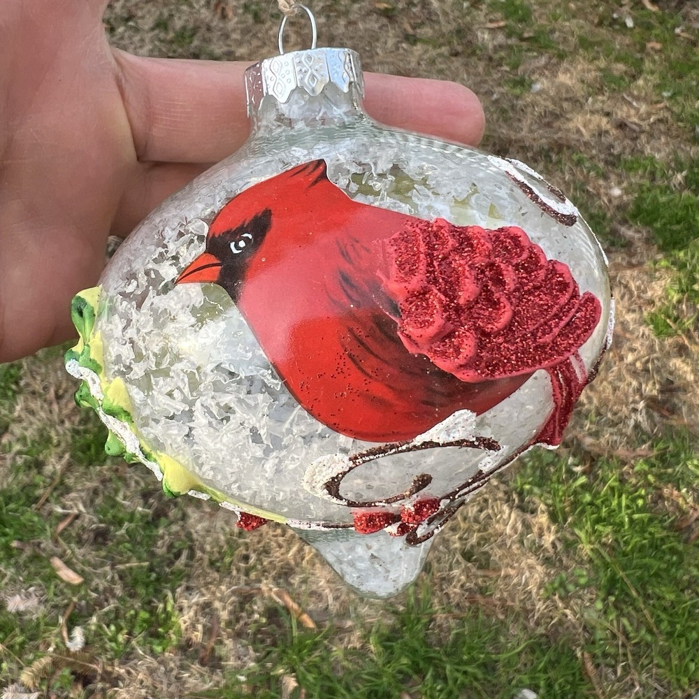 Hand Decorated/painted Cardinal Glass Bulb Ornament~glitter~UEC Beautiful 4"